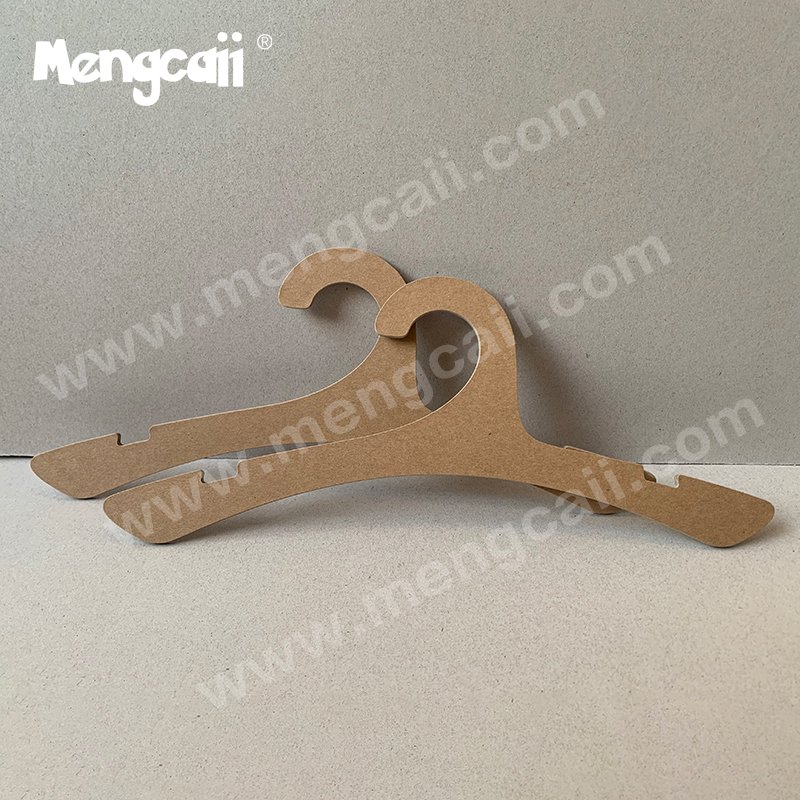 Mengcaii lingerie bra paper hangers are high-quality, sustainable, environmentally friendly, fully recyclable and biodegradable fashion hangers made of high-pressure composite fiber paperboard.