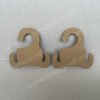 Flip-flop paper hooks made of FSC environmentally friendly and renewable kraft cardboard are recyclable and degradable, suitable for hanging all kinds of slippers without deformation