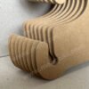 Flip-flop paper hooks made of FSC environmentally friendly and renewable kraft cardboard are recyclable and degradable, suitable for hanging all kinds of slippers without deformation