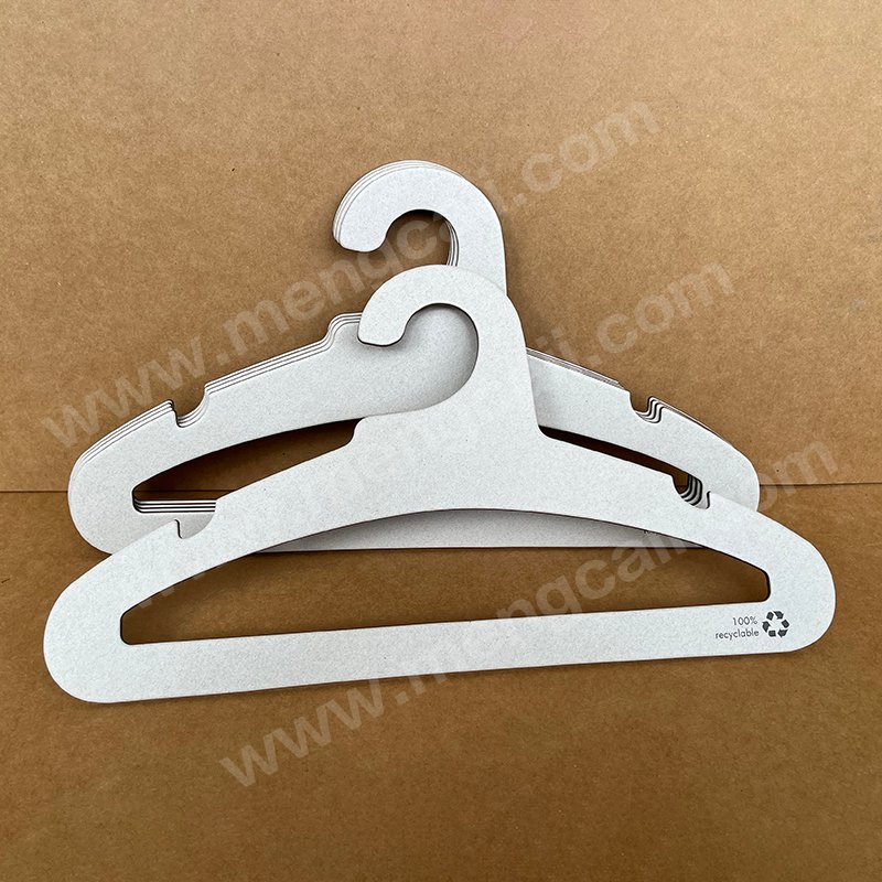 Customized adult clothing cardboard hangers, eco-friendly and biodegradable paper hangers, made of high-hardness recycled cardboard, with a load-bearing capacity of up to 8KG