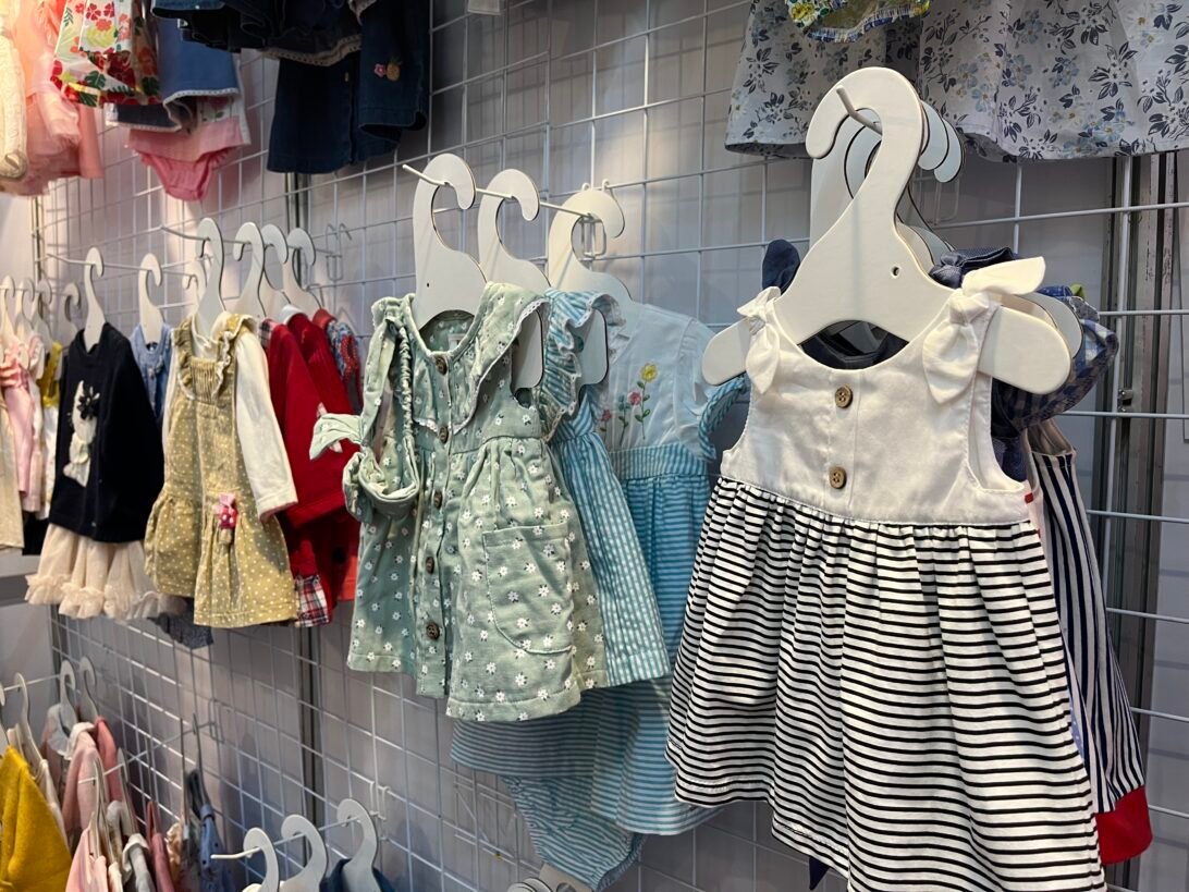 The Rise of Eco-Friendly Paper Hangers as Alternatives to Plastic