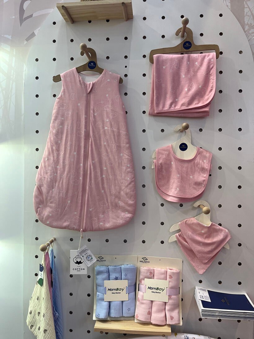 The Ultimate Guide to Baby-Safe Clothing Hangers: Mengcaii's High-Strength Paper Solutions