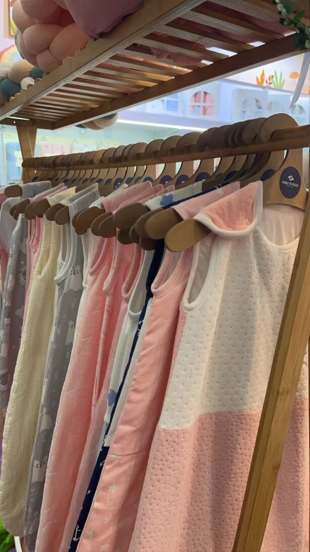 Sustainable Paper-Based Display Solutions for Infant Apparel Retail