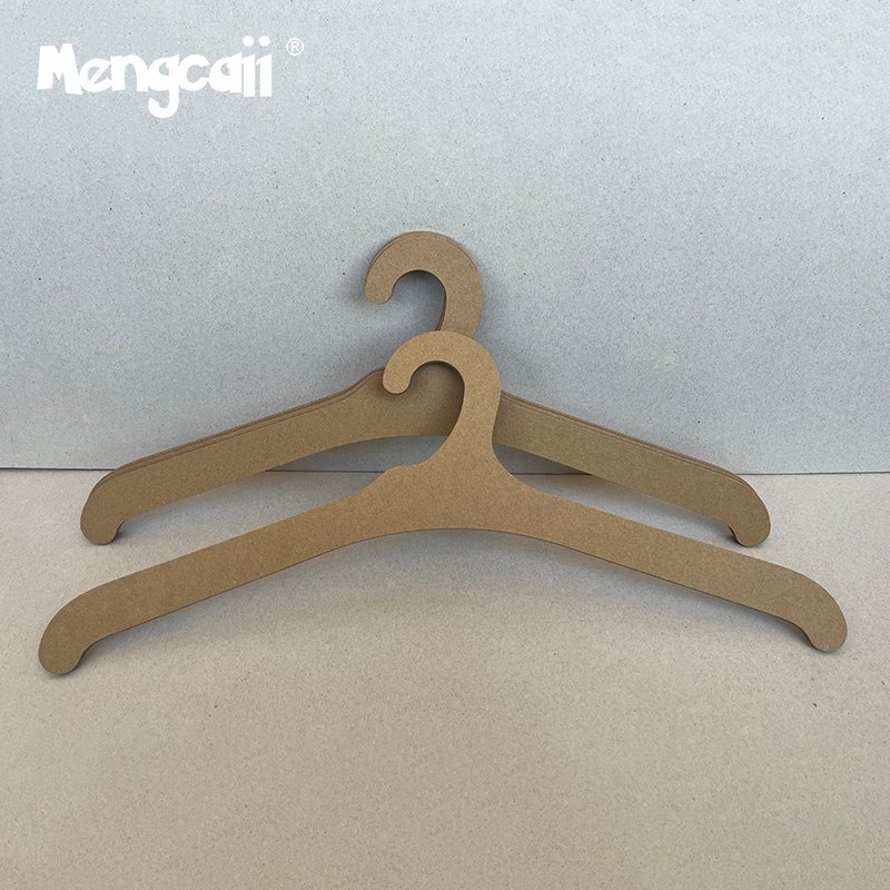 Beyond Plastic: How Mengcaii is Redefining Fashion Retail with Paper Hangers