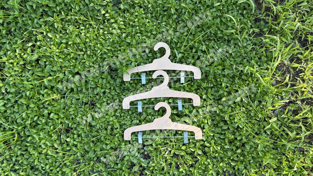 Sustainable FSC Certified Paper Hangers & Hooks | Biodegradable Display Solutions by MENGCAII